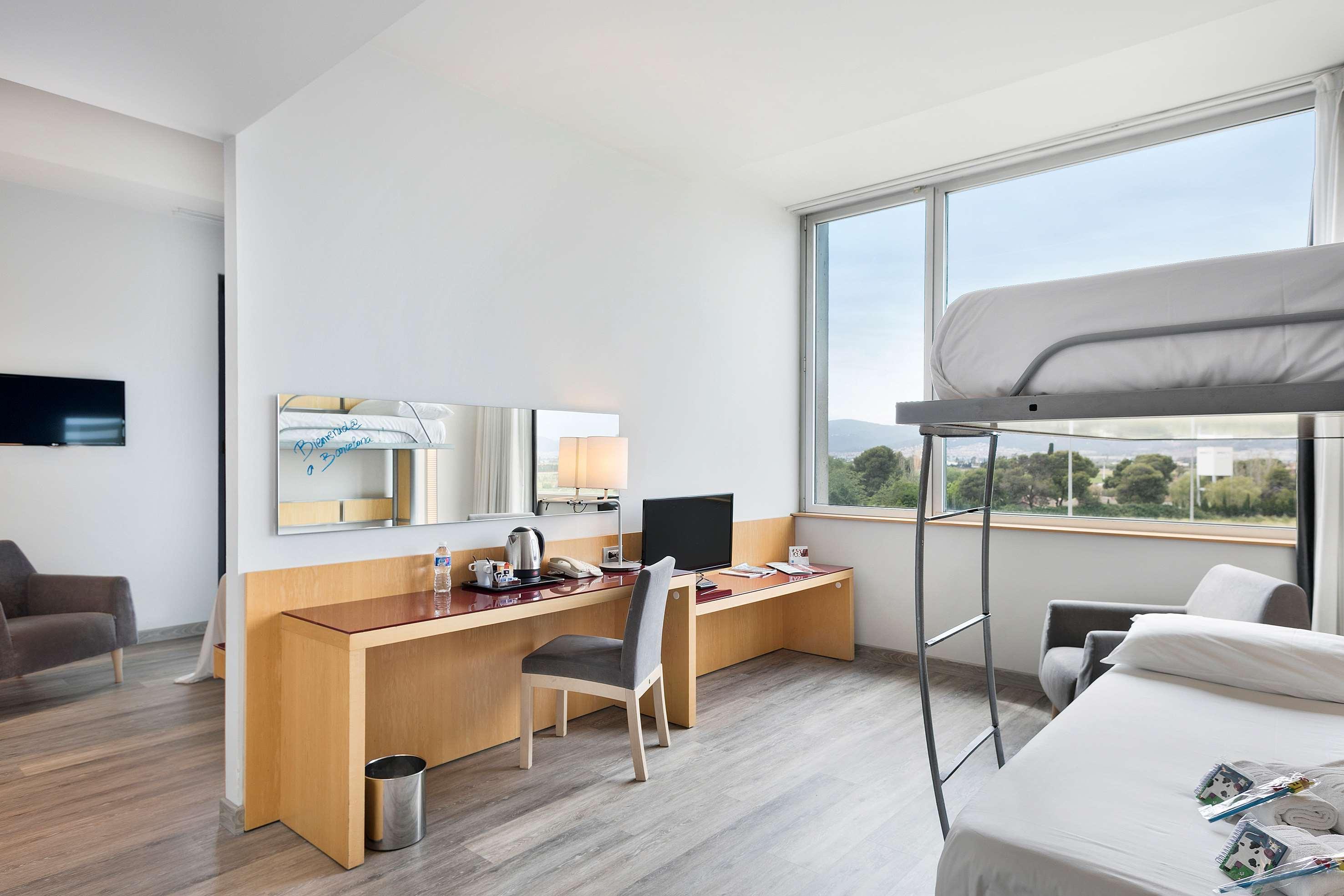 Hotel Innside By Melia Barcelona Aeropuerto 4*