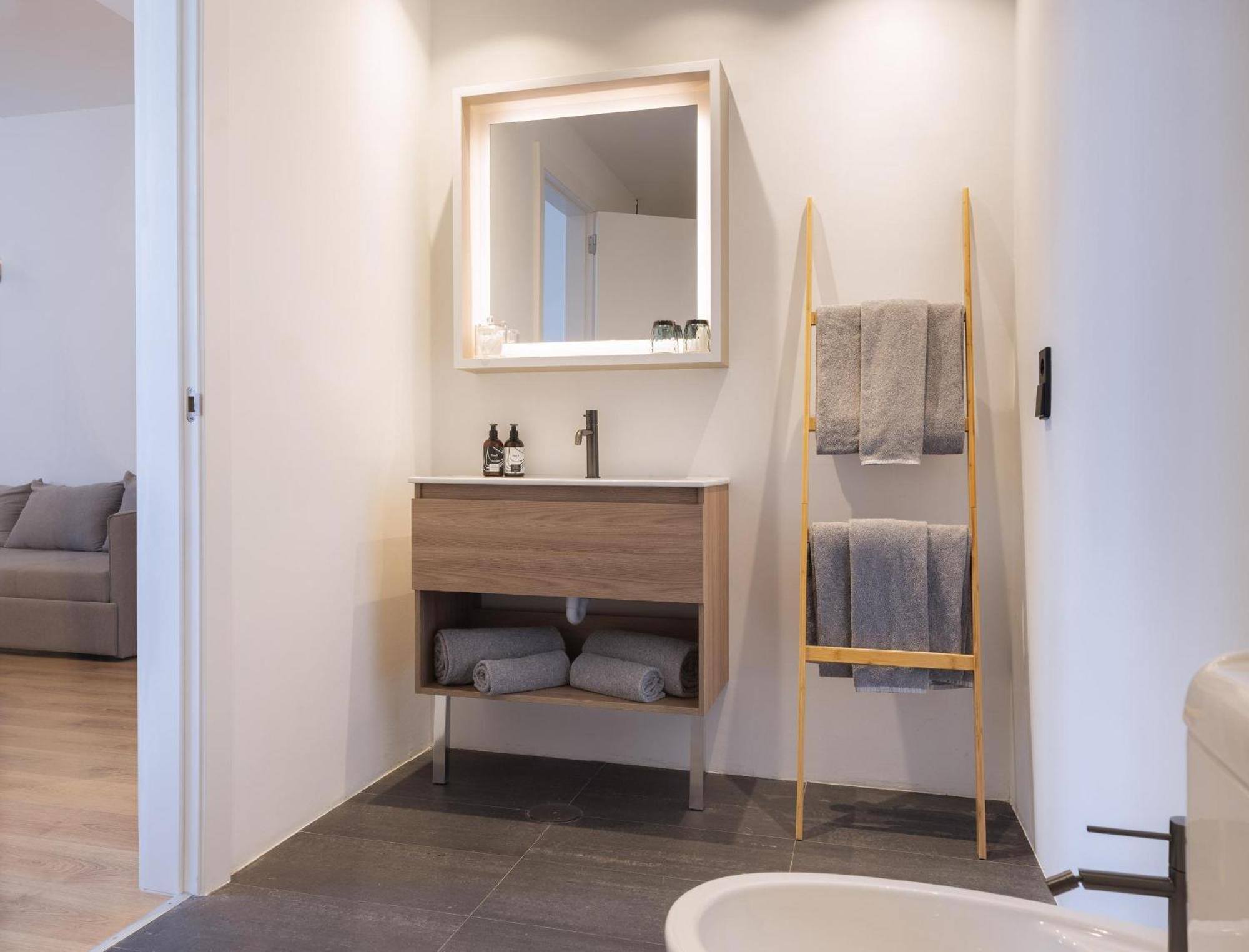 Innside By Melia Barcelona Aeropuerto Hotel 4*