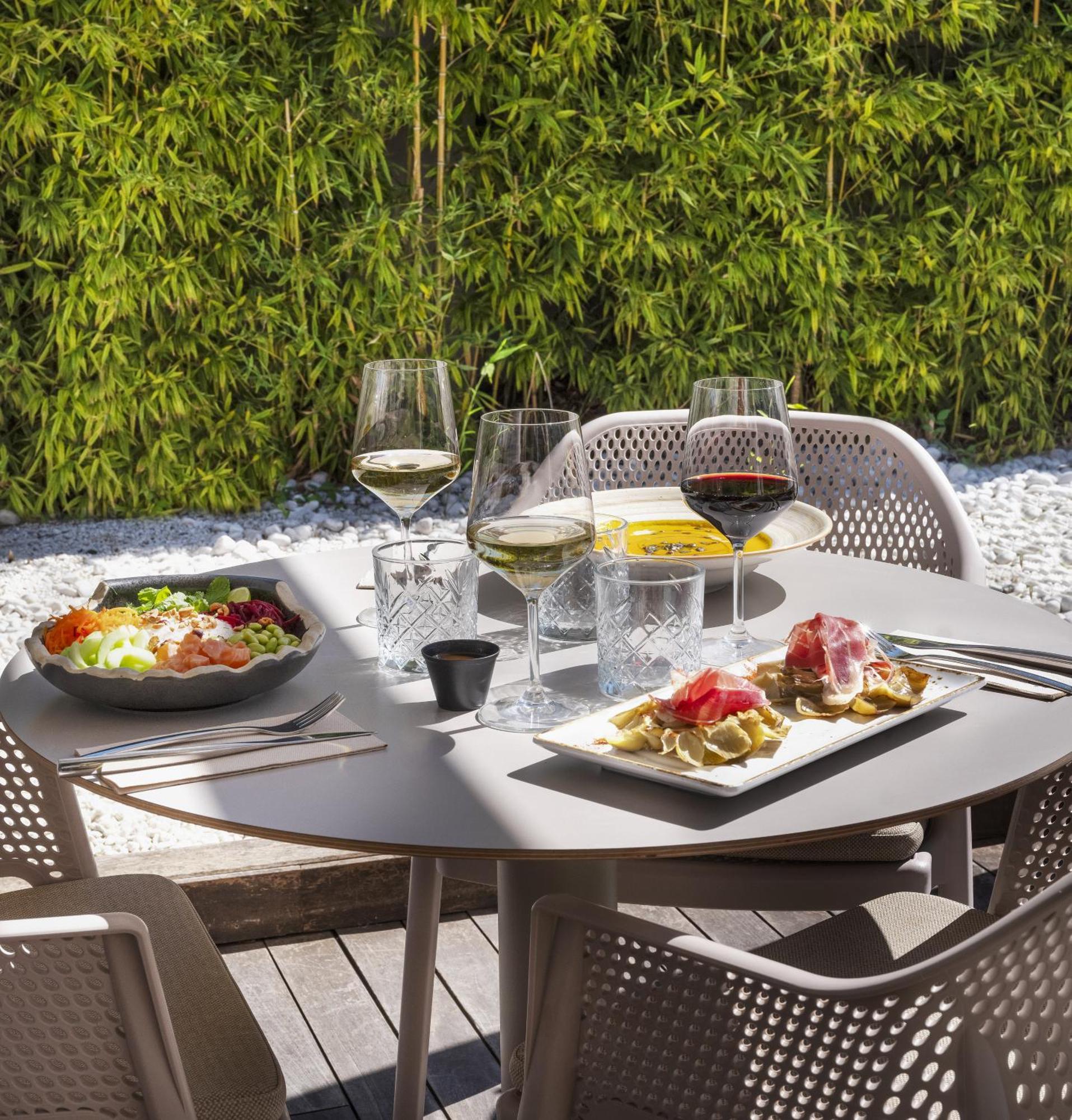 Innside By Melia Barcelona Aeropuerto 4*
